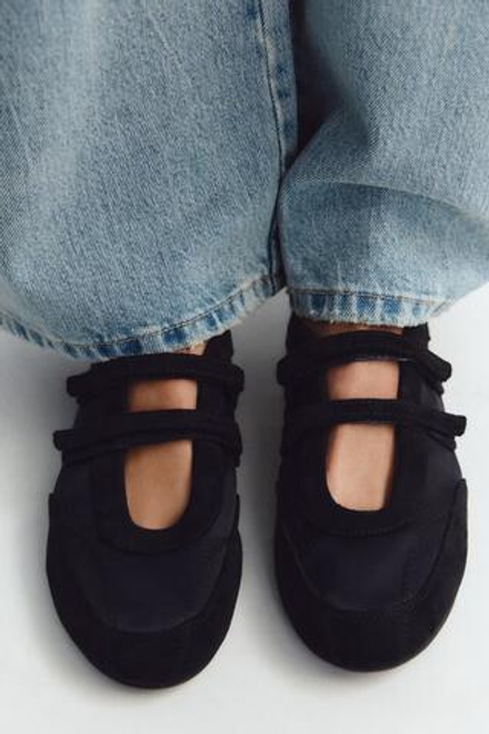 ZARA БАЛЕТКИ С ДВУМЯ РЕМЕШКАМИ, ЧЕРНЫЙ
