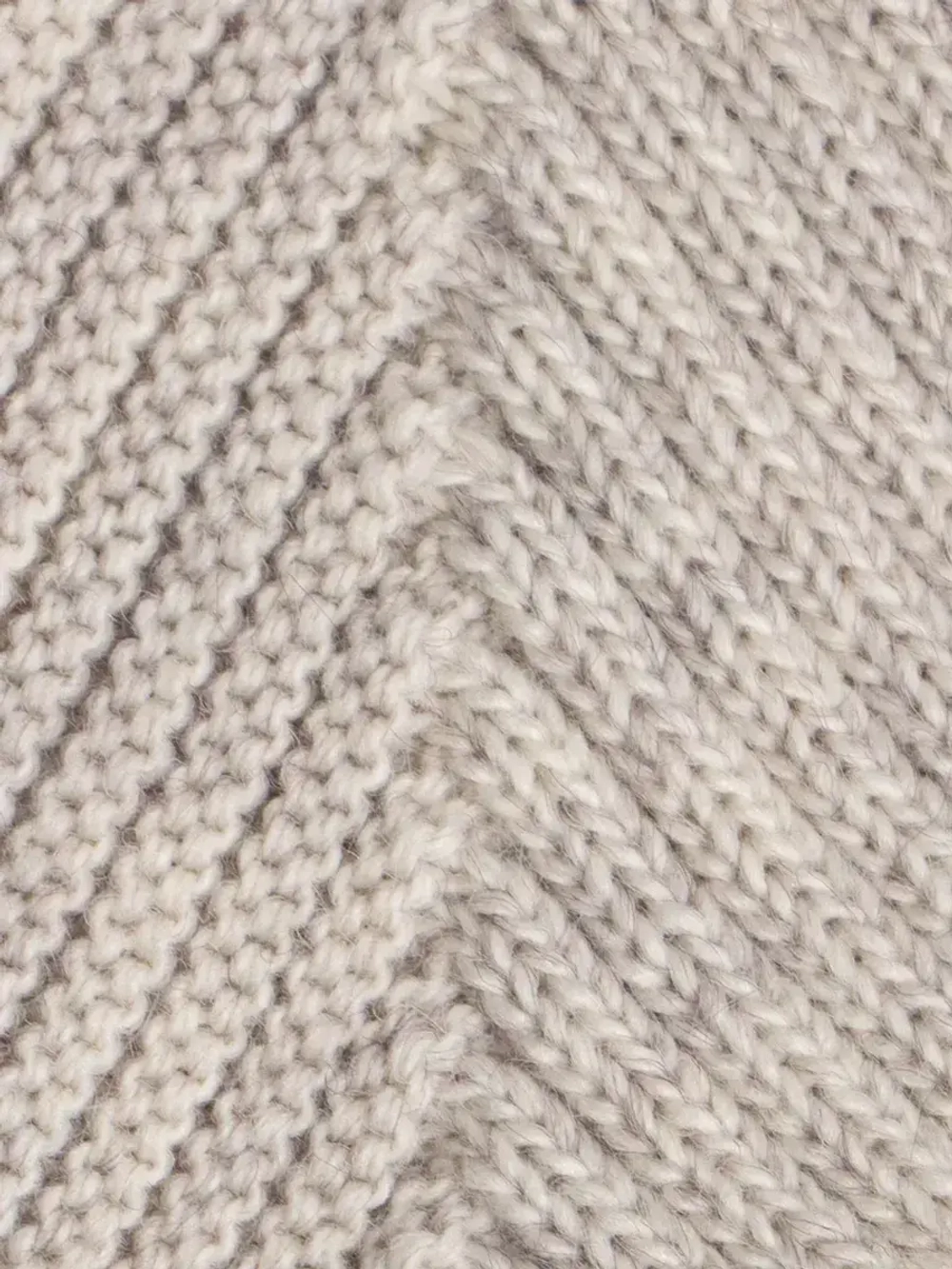 Чепчик детский вязаный на завязках