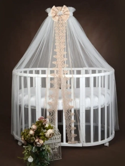 Балдахин с кружевом и брошью "Версаль"