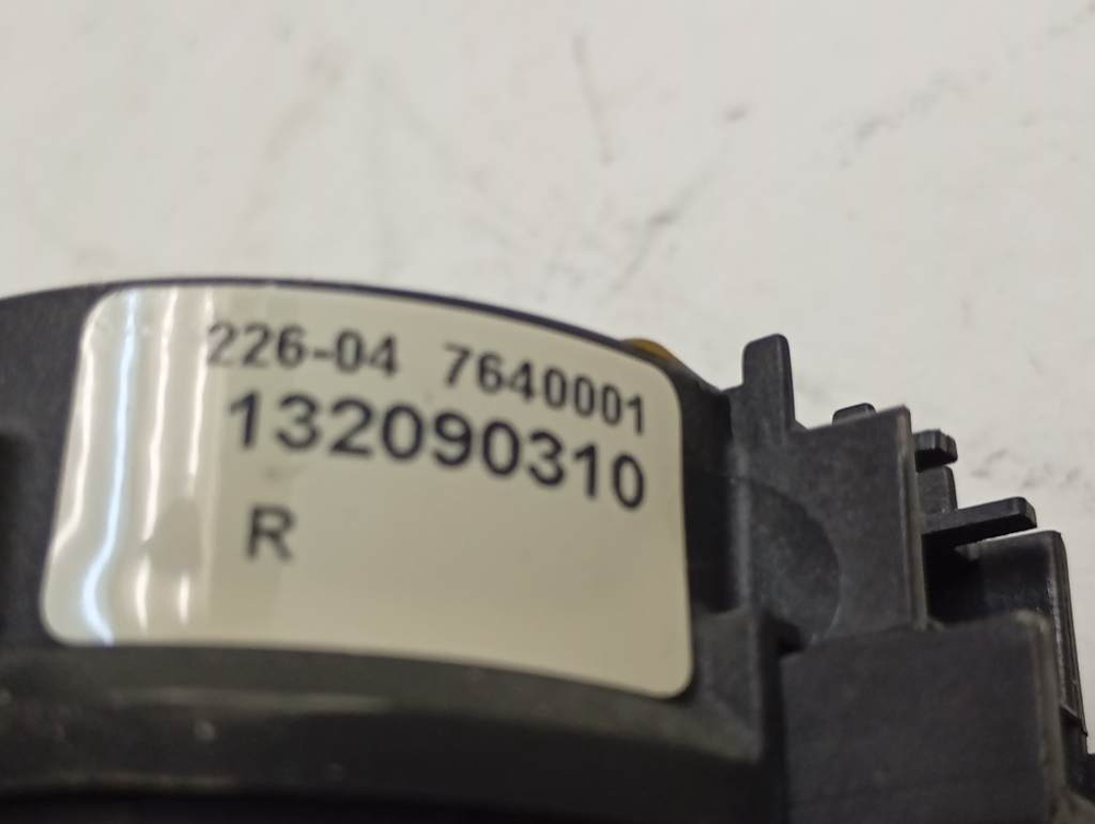 LAVALOGIC1810 кт33 Прессостат для стиральных машин Electrolux Zanussi AEG 132090310 б/у