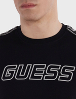 Футболка GUESS