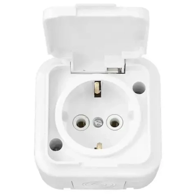 Розетка одноместная, уличная, влагозащищенная, открытой установки 16А, IP54 с заземлением, серия ПР, с крышкой