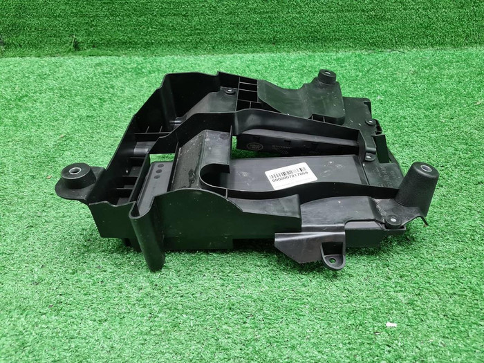 Блок предохранителей LR Discovery Sport (19-нв)