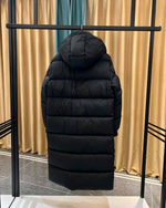Пуховик Moncler