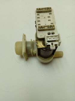 WFO2042OE кт1 Клапан подачи воды для стиральных машин Bosch 428210 б/у