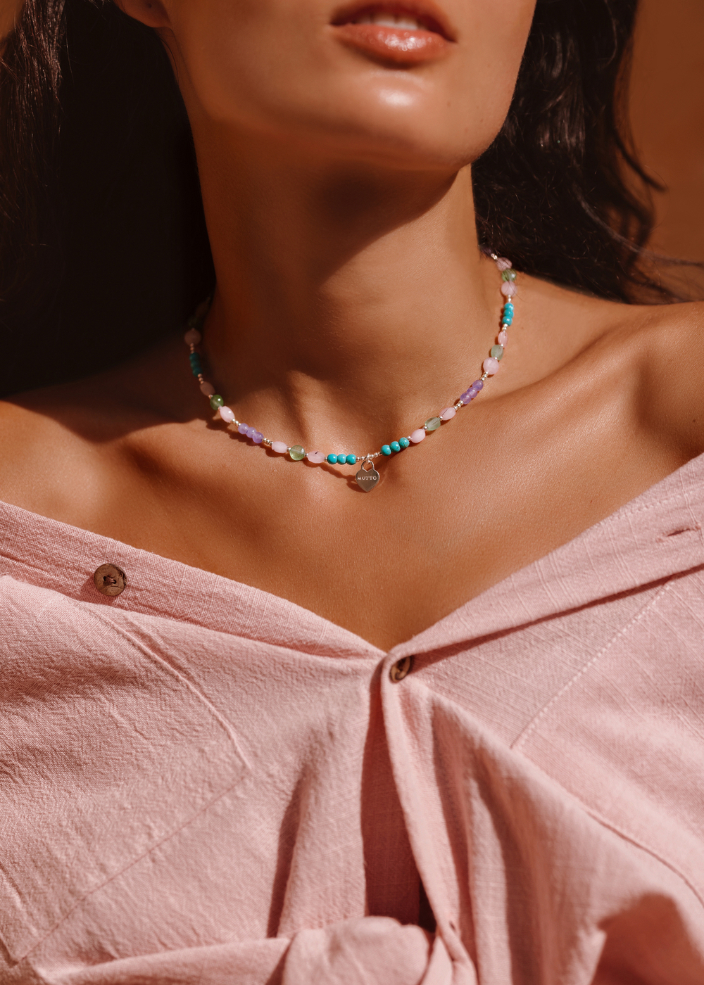 Колье-фенечка  "Комодо"