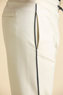 Спортивный костюм из вискозы