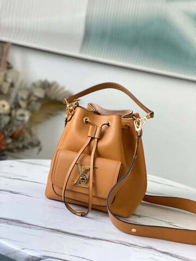 Louis Vuitton Lockme Bucket