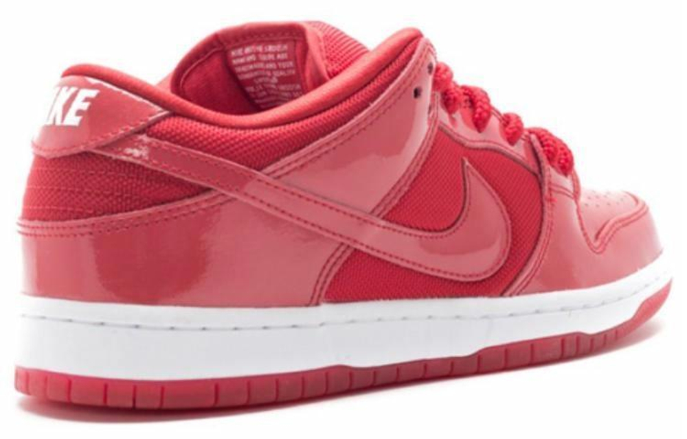 Кроссовки Nike Dunk Sb Red Space Jam