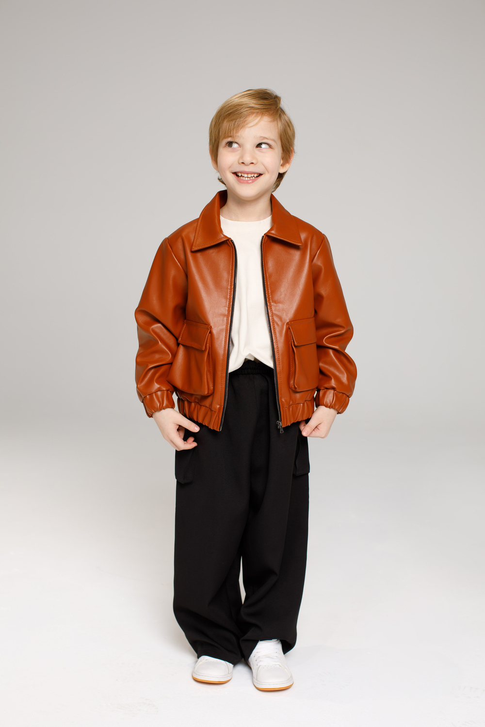 Брюки с карманами