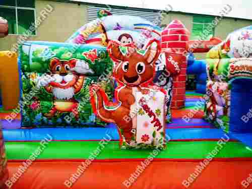 Коммерческий надувной батут " Веселый зоопарк" 6*6*2,6 м