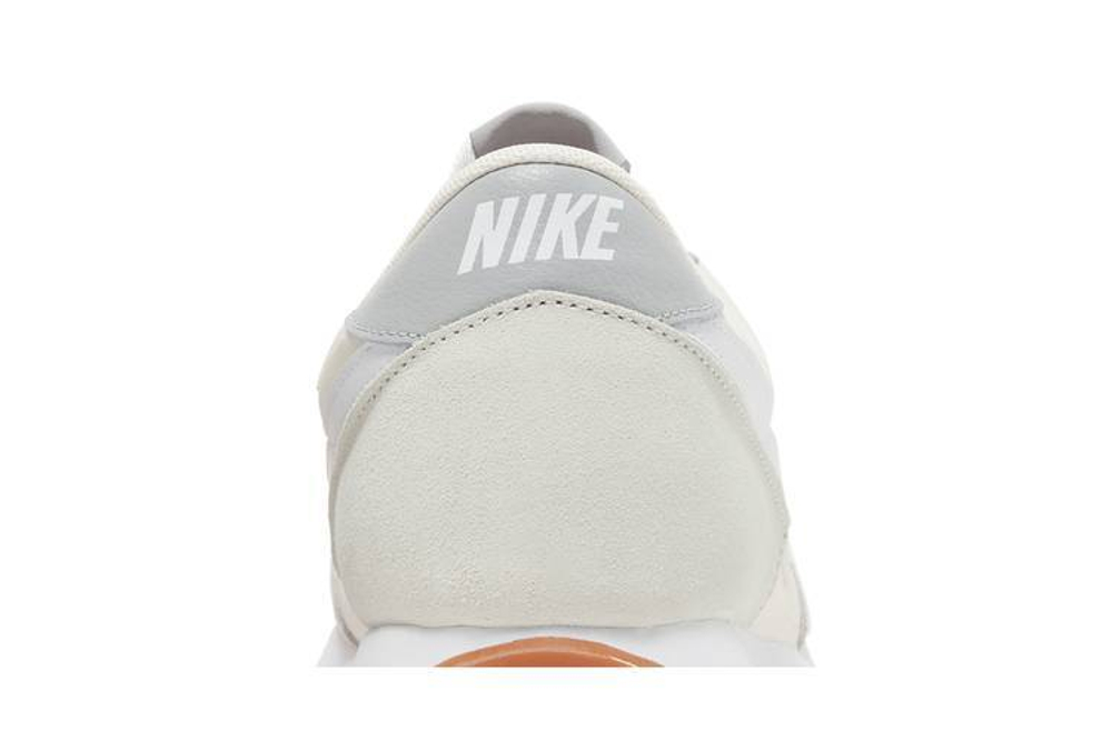Кроссовки Nike Daybreak Qs (Женская размерная сетка)