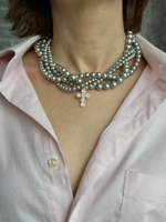 Колье "Одри" переплетеные нити серого жемчуга Майорка с крестом из цирконов, оттенок золото