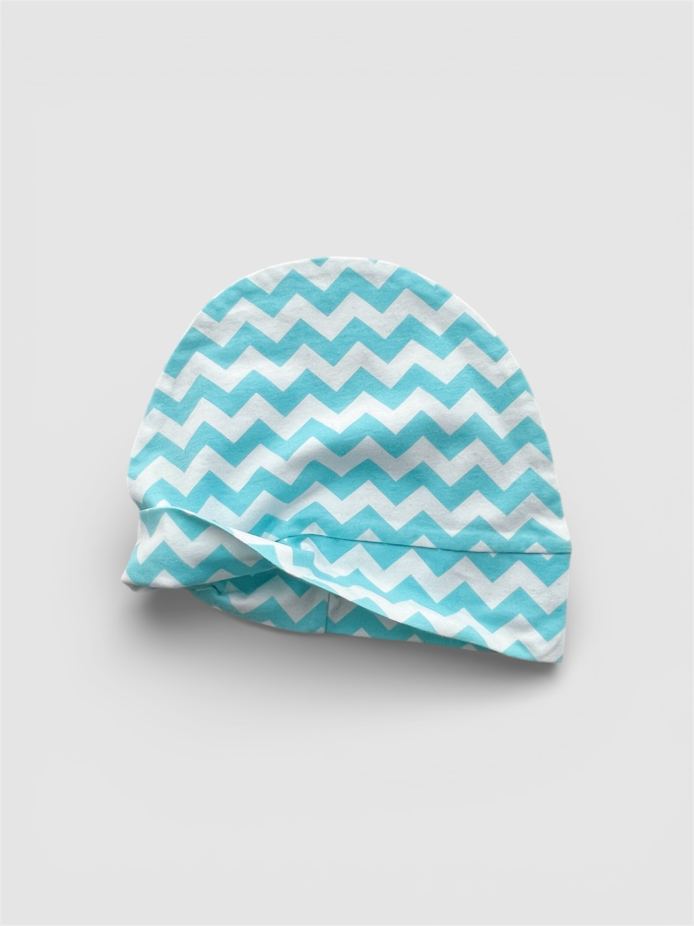 Легкая шапочка