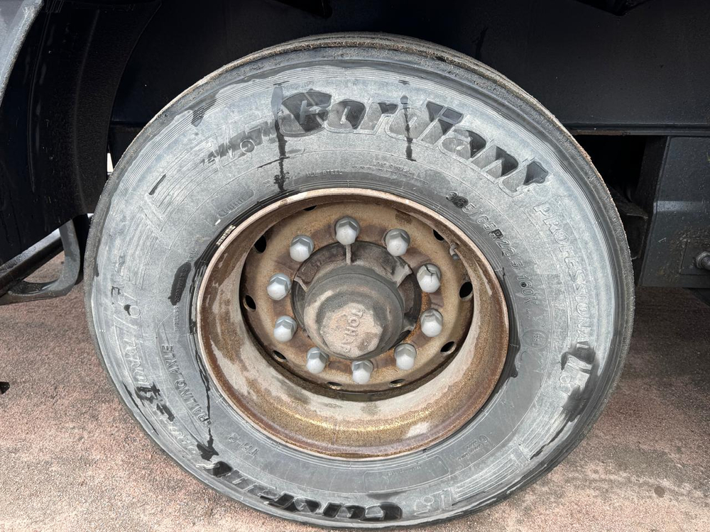 Тонар 9746* Полуприцеп шторный 97461