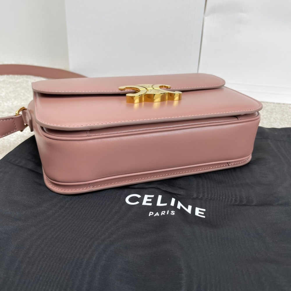 Celine Triomphe Bag 22 cm