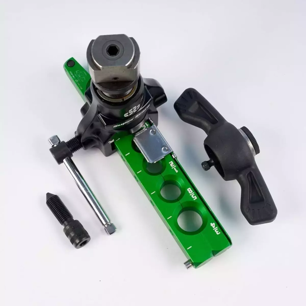 Вальцовка эксцентриковая с реверсом Super Stars ST-R806А (1/4" - 3/4"; облегченная, с ограничителем подачи трубы)
