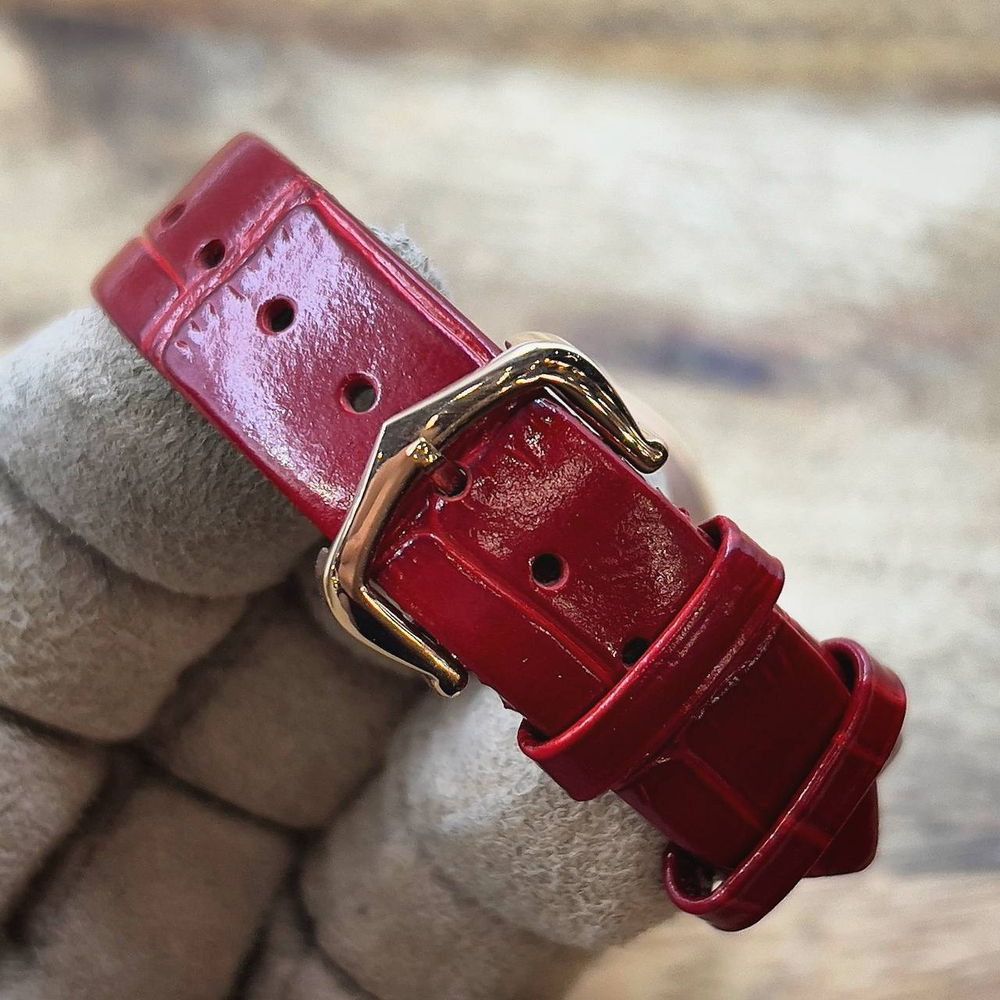 Часы Cartier