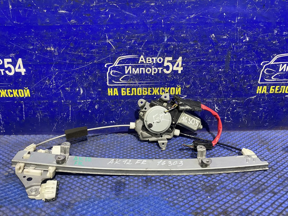 Стеклоподъемник передний правый NISSAN MARCH 2002-2010