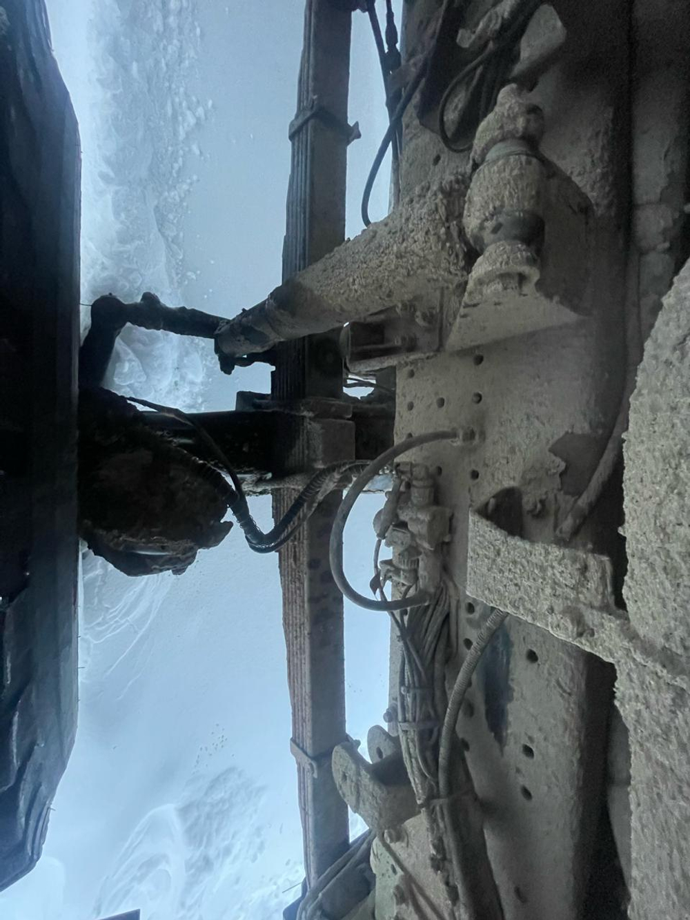 Shacman (Shaanxi) SX* 6x6 Самосвал SX32586T385 (Дизельный, 11,6 л, 369 л.с., МТ)