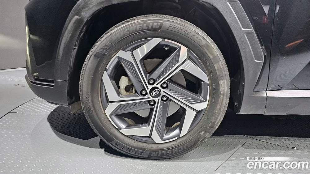 Hyundai Tucson (NX4) Бензин 1.6 Turbo 2WD (01.2021)