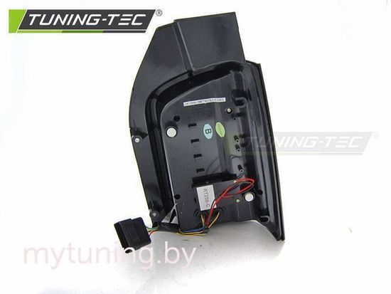 Задние фонари для Volkswagen T5 (03-09) LED динамические темные