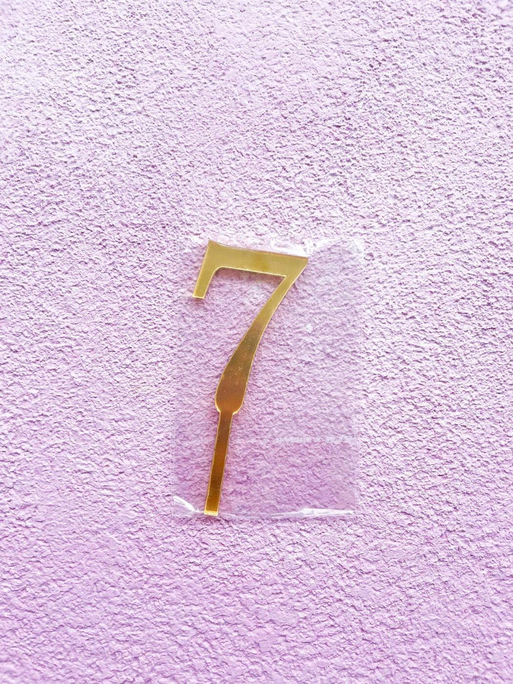 Топпер цифра «7» золото, акрил, 8 см