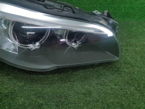 Битая Фара правая BMW 5er F10 F11 (2013-2017) ксенон