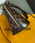 Сумка Alma BB Louis Vuitton из канвы Damier Ebene