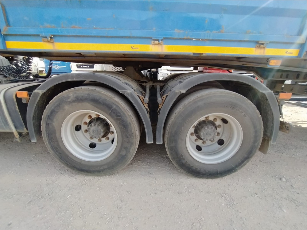 КамАЗ 65116 6x4 Седельный тягач 65116-A5 (Дизельный, 6,7 л, 292 л.с., МТ)