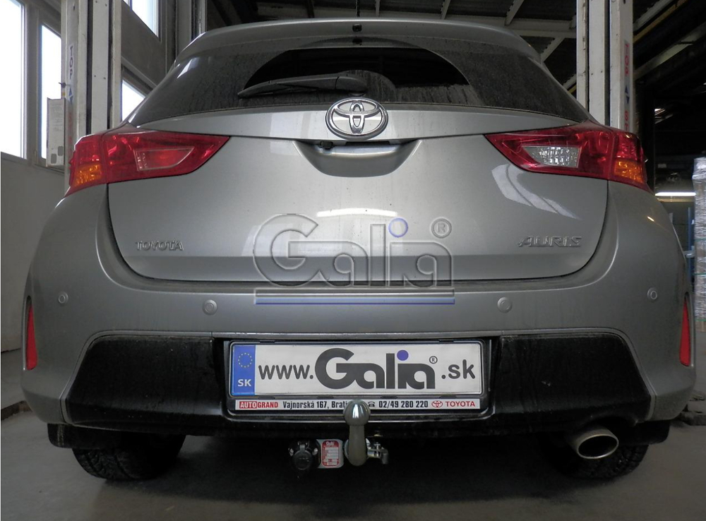 Оцинкованный фаркоп на Toyota Auris хетчбек 2007-2013, 2013-2018 (без электрики), Galia T056A