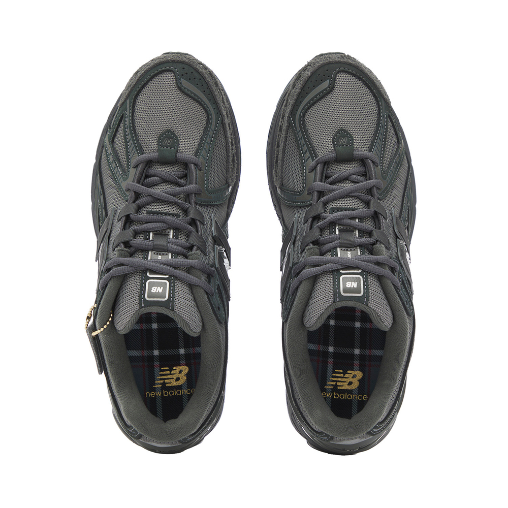 New Balance 1906r Greyscale
