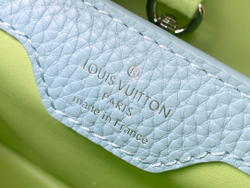 Louis Vuitton Capucines BB