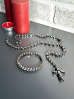 Крест на цепочке из кристаллов Swarovski в оттенке графит