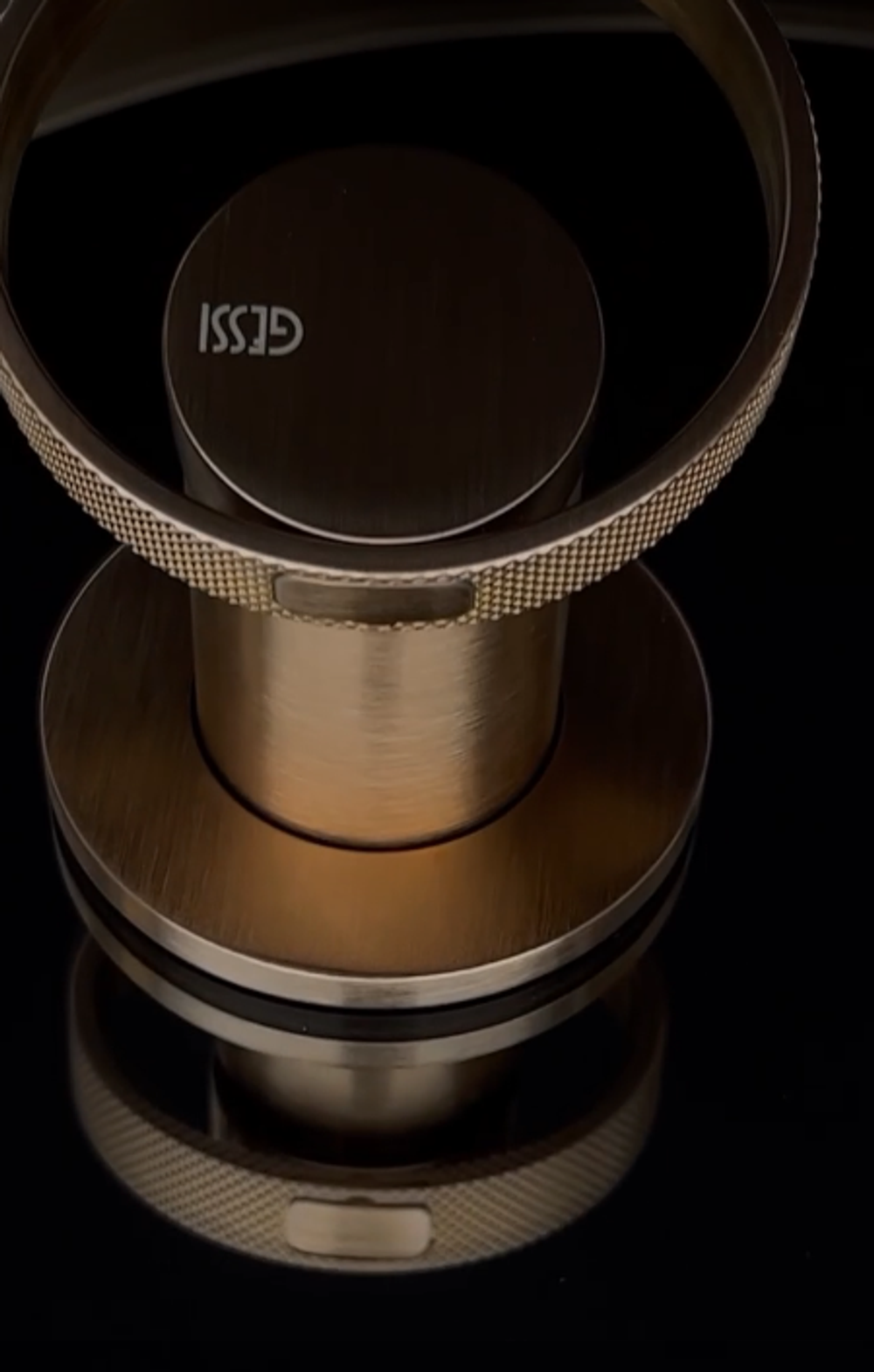 Смеситель для раковины Gessi Anello, удалённого управления, цвет Brushed Brass PVD