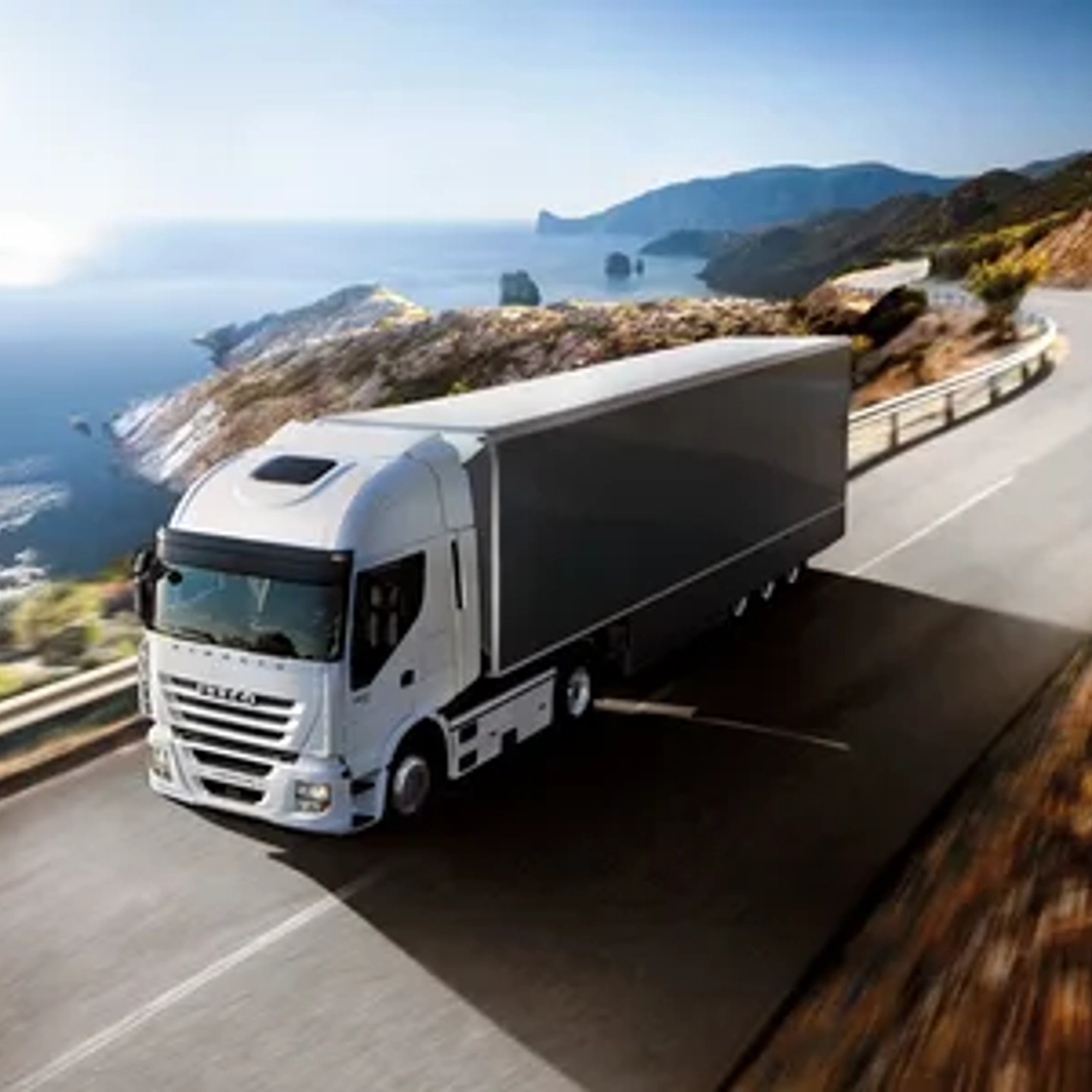  Мы обеспечиваем доставку грузов разного объема и характера по всей России