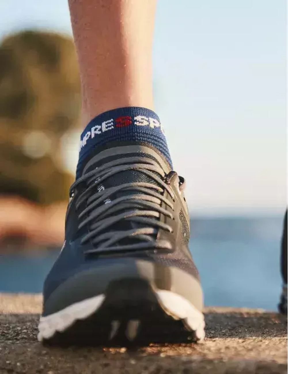 Носки V4 Run Low Sodalite/Fluo Blue