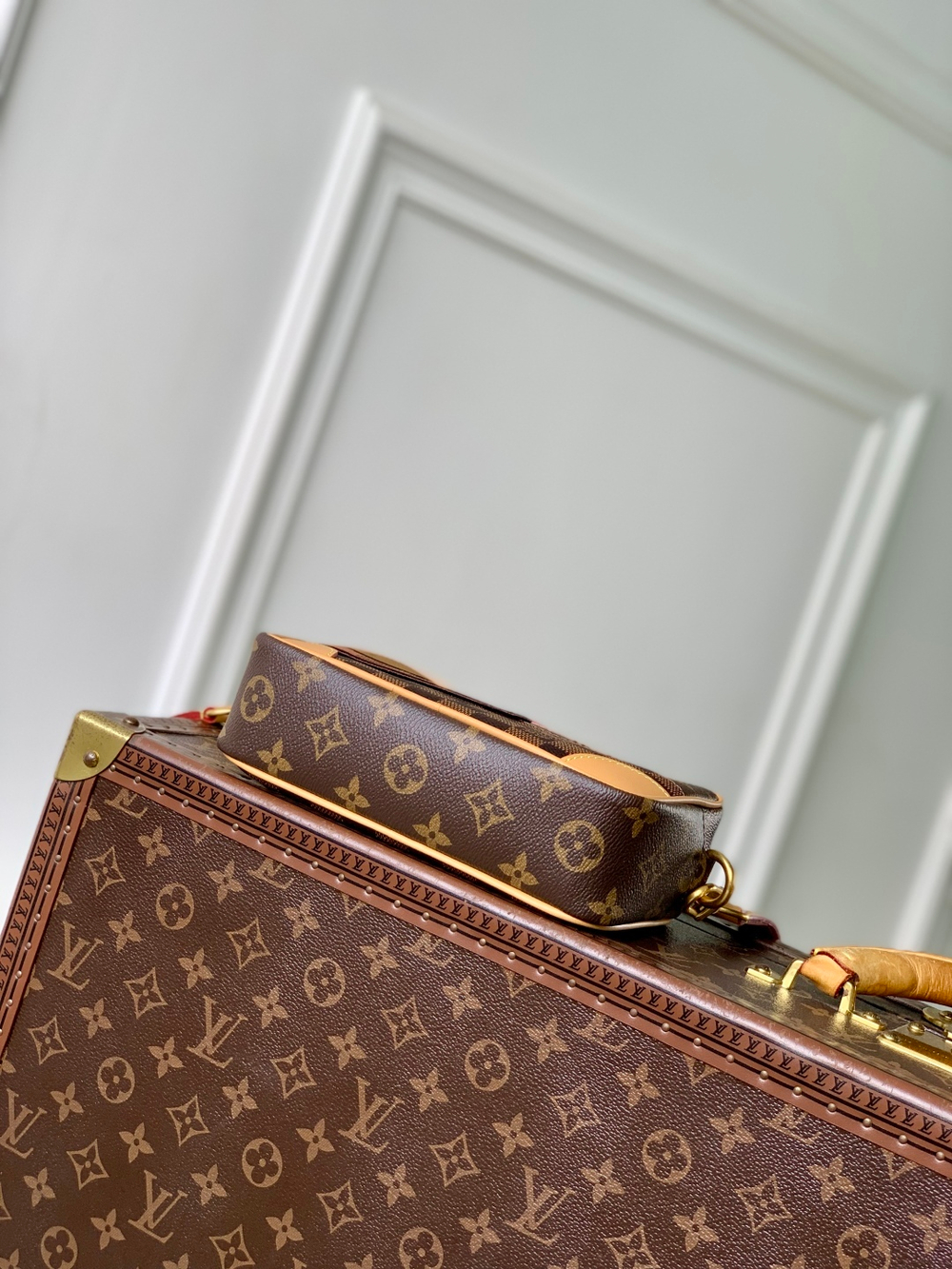 Louis Vuitton Trocadero Wearable Wallet
