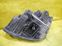 Битая Фара правая Mercedes E W213 (2016-2021) LED