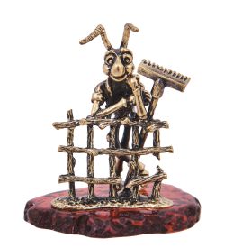 Народные промыслы AM-4157 Фигурка «Кузнечик Дачник» (латунь, янтарь)