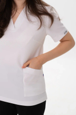 Блуза спорт трикотаж с V-вырезом