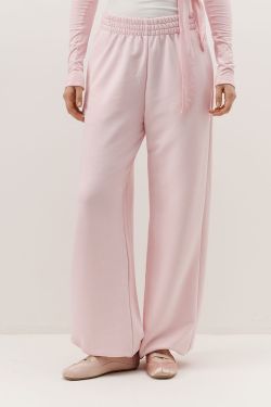 Широкие джоггеры без начеса с утяжкой нежно-розового цвета