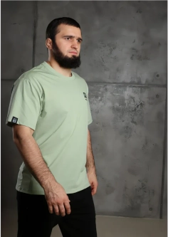 Футболка для занятий спортом с антимикробной обработкой