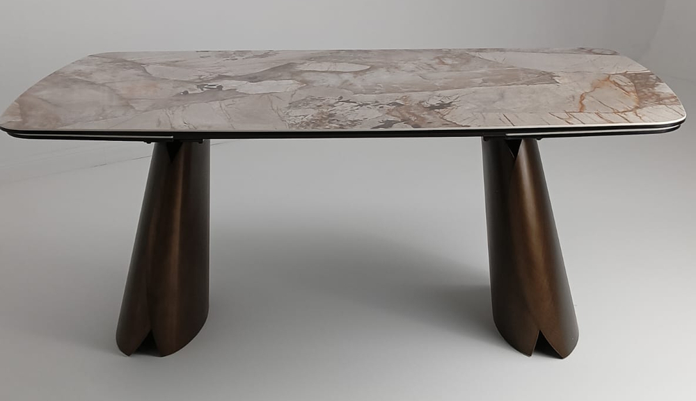 Стол IMBERT 180 GLOSS PATAGONIA, керамика на стекле/ брашированный каркас, цвет медный, ®DISAUR