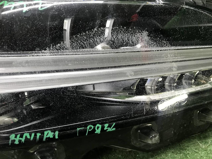 Фара правая Volvo V90 2 (2016-2020) Full LED