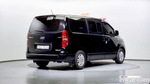 Hyundai The New Grand Starex Van 5-и местный (09.2020)