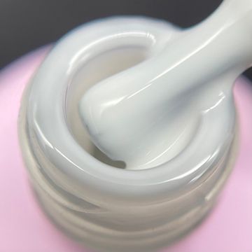 Камуфлирующая база Enigma Extra base Milk молочная 50 мл.