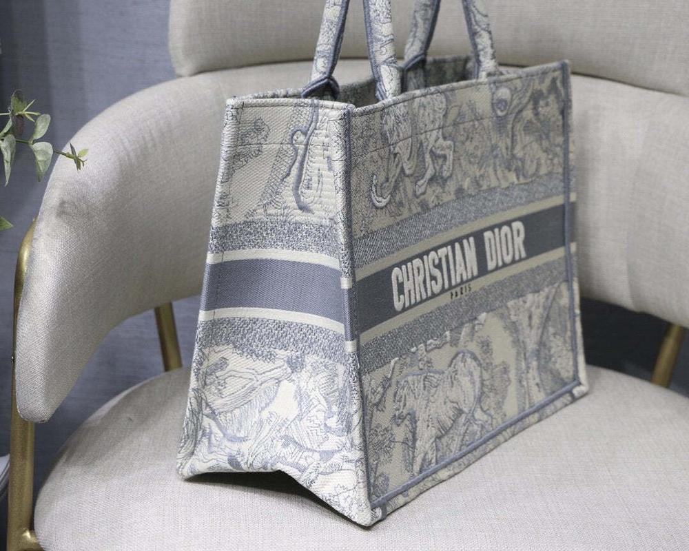 Christian Dior Book Tote 36 cm