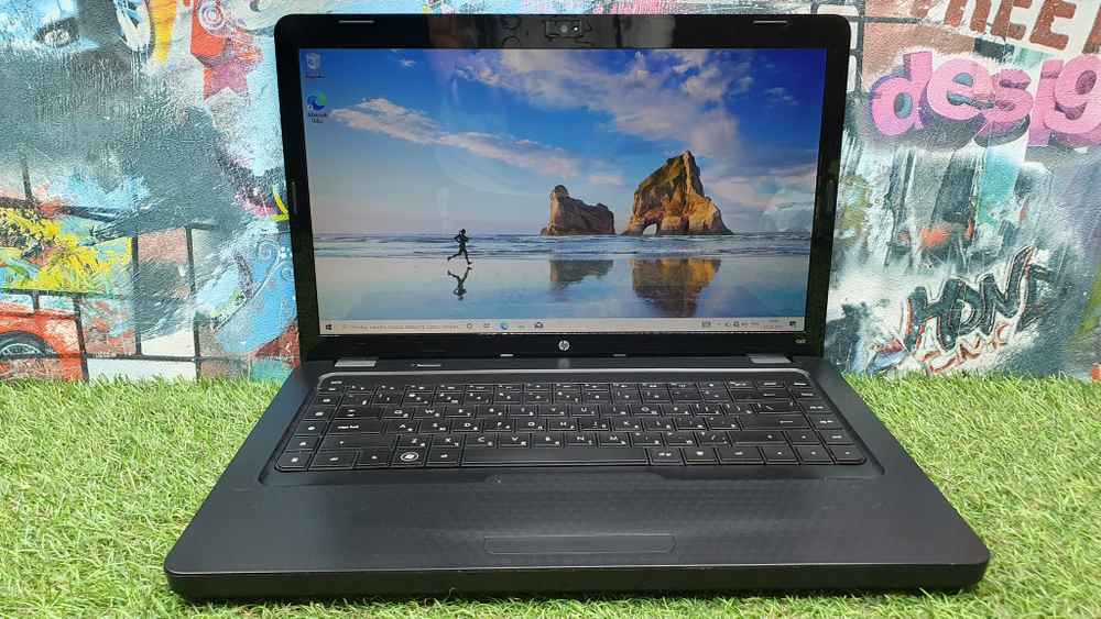 Ноутбук HP i5/4 Gb