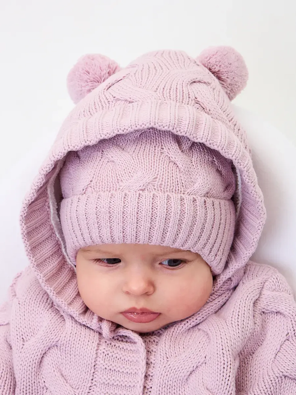Комплект вязаный новорожденному: комбинезон+шапка+пинетки